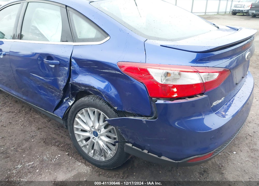 2013 FORD FOCUS TITANIUM VIN: 1FADP3J2XDL264917