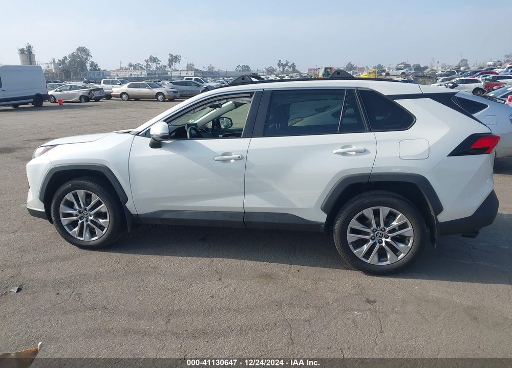 2022 TOYOTA RAV4 XLE PREMIUM VIN: 2T3C1RFV3NW228479