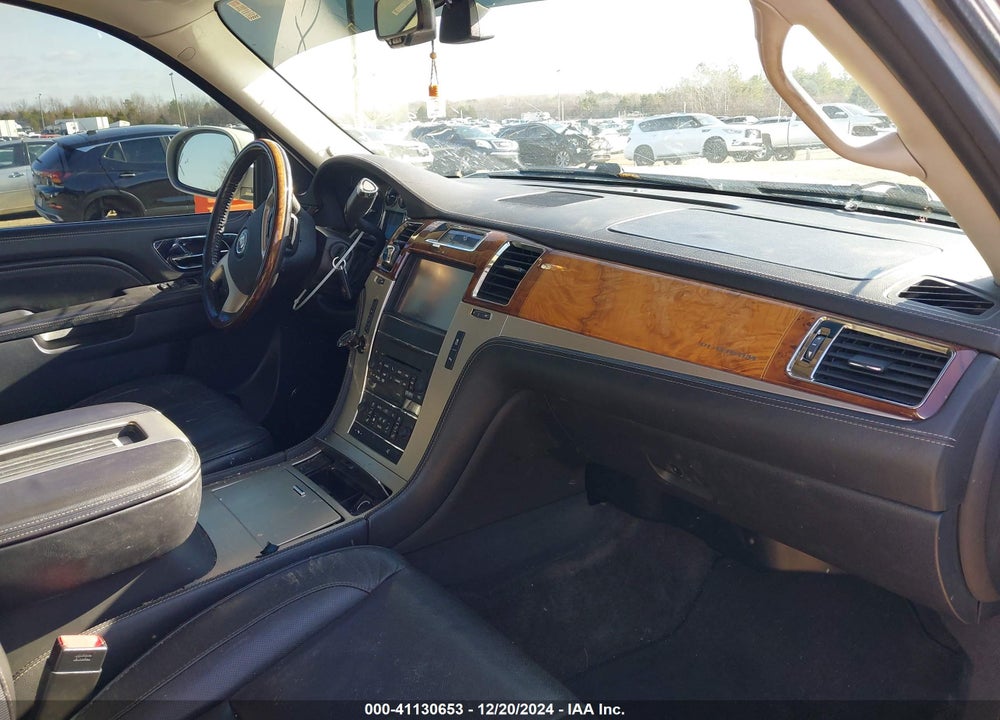2014 CADILLAC ESCALADE ESV PLATINUM EDITION VIN: 1GYS3KEF6ER113182