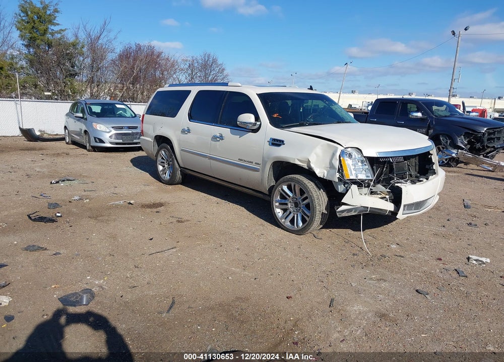 2014 CADILLAC ESCALADE ESV PLATINUM EDITION VIN: 1GYS3KEF6ER113182