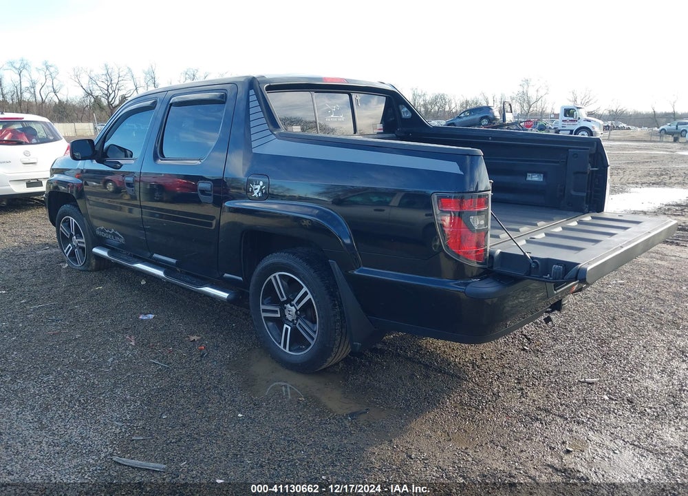 2012 HONDA RIDGELINE SPORT VIN: 5FPYK1F77CB456985