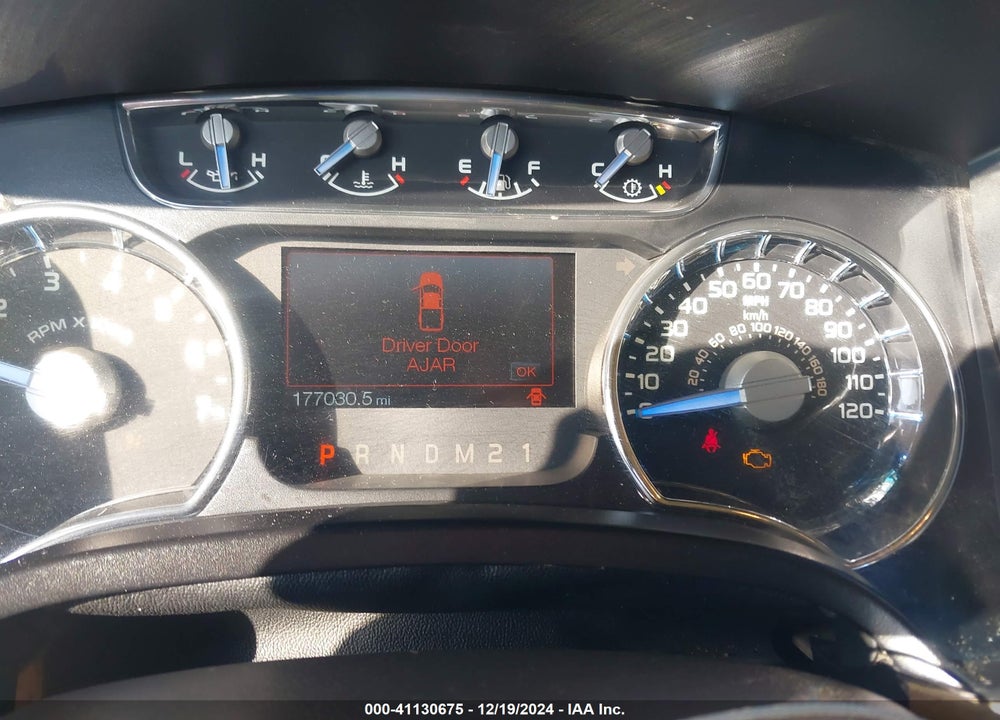 2012 FORD F-150 LARIAT VIN: 1FTFW1CTXCKD95608