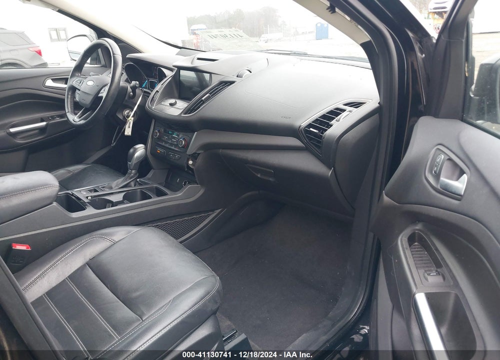 2018 FORD ESCAPE SEL VIN: 1FMCU0HD4JUB82509
