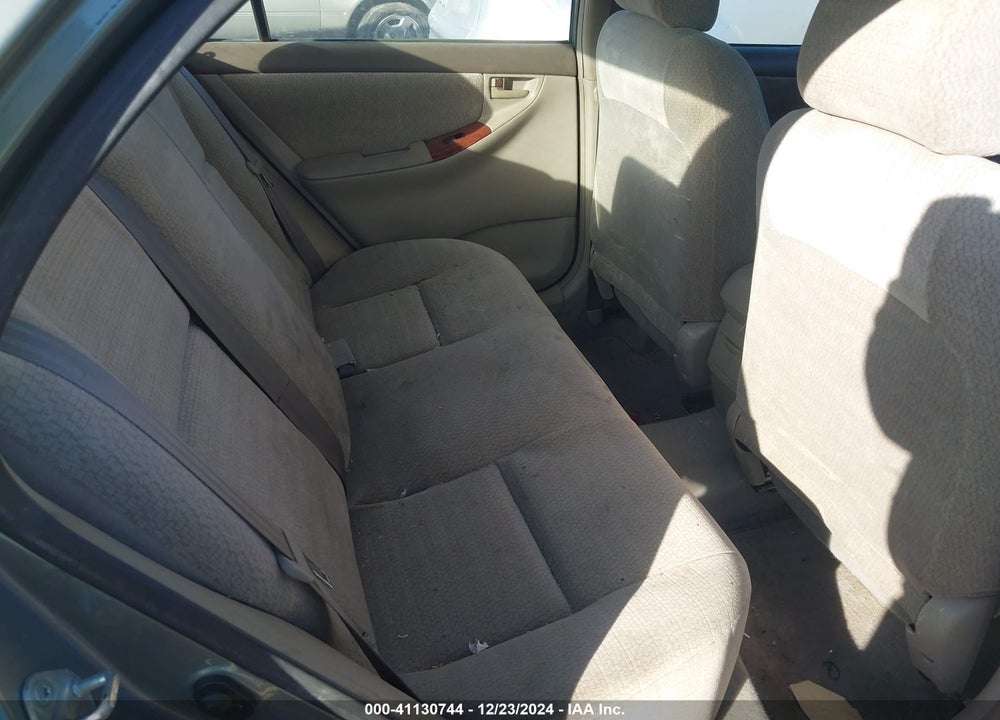2003 TOYOTA COROLLA LE VIN: 1NXBR38EX3Z090136