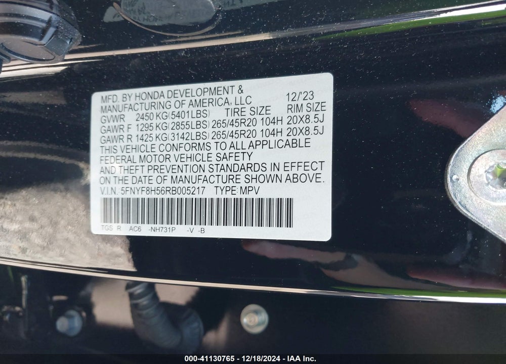 2024 HONDA PASSPORT AWD EX-L VIN: 5FNYF8H56RB005217