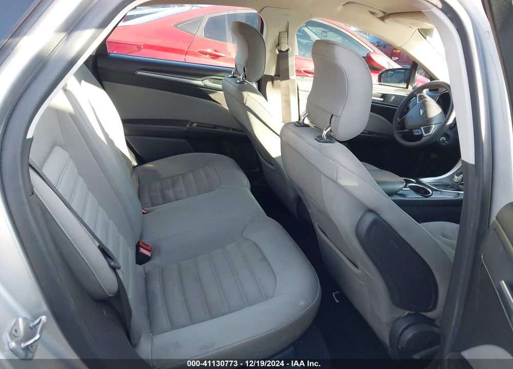 2013 FORD FUSION S VIN: 3FA6P0G7XDR181886