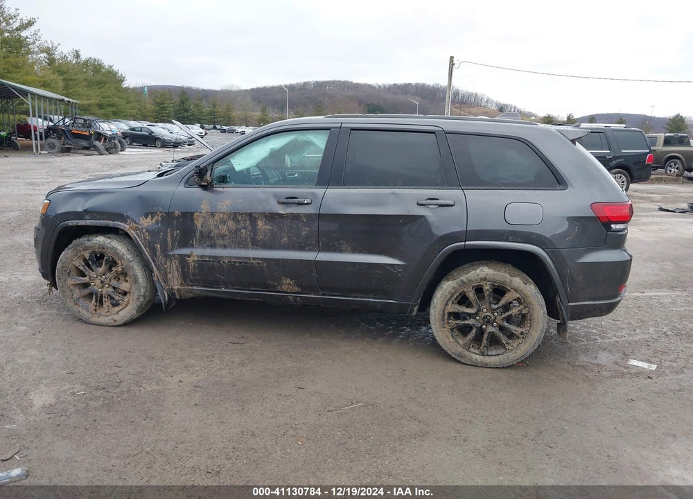 2018 JEEP GRAND CHEROKEE VIN: 1C4RJFAG7JC249334