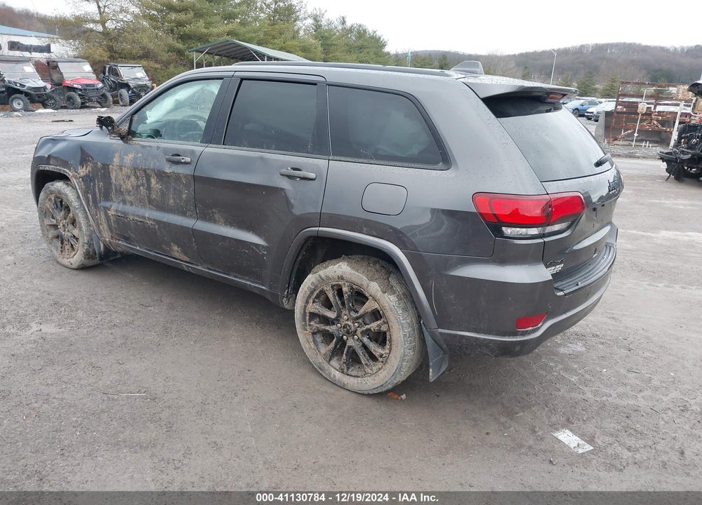 2018 JEEP GRAND CHEROKEE VIN: 1C4RJFAG7JC249334