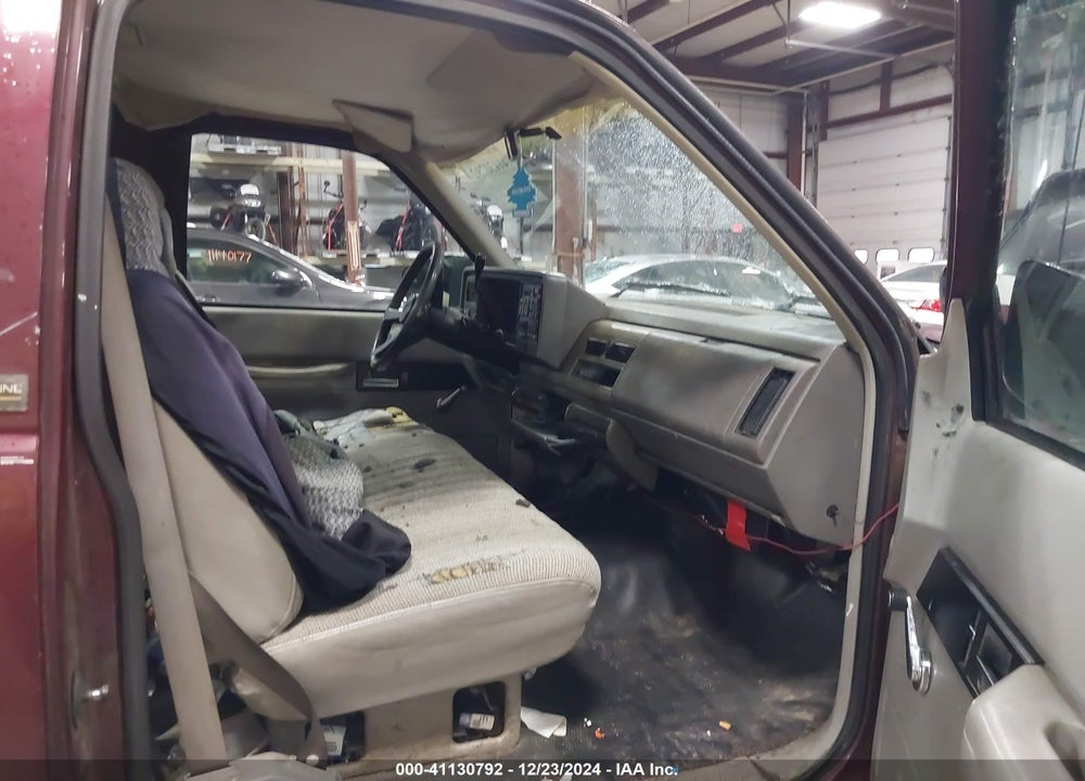 1994 CHEVROLET GMT-400 C1500 VIN: 1GCEC14Z1RZ118157