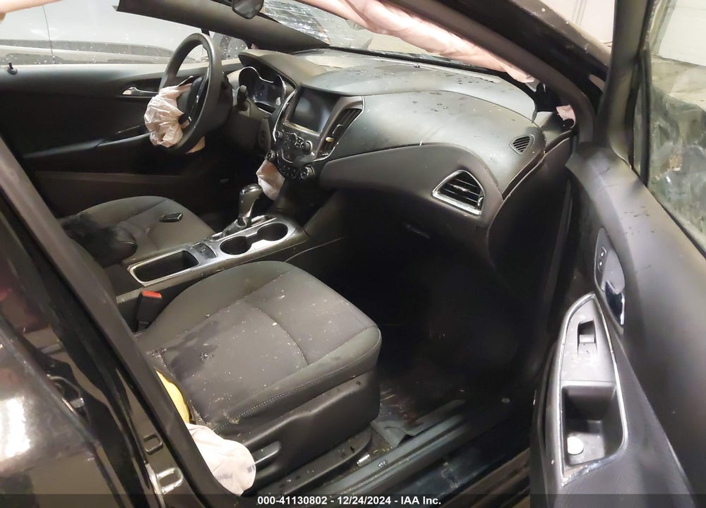 2018 CHEVROLET CRUZE VIN: 1G1BE5SM7J7167724