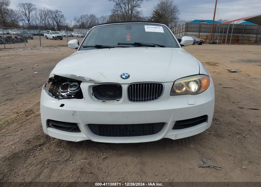 2013 BMW 135I VIN: WBAUN7C52DVM27107