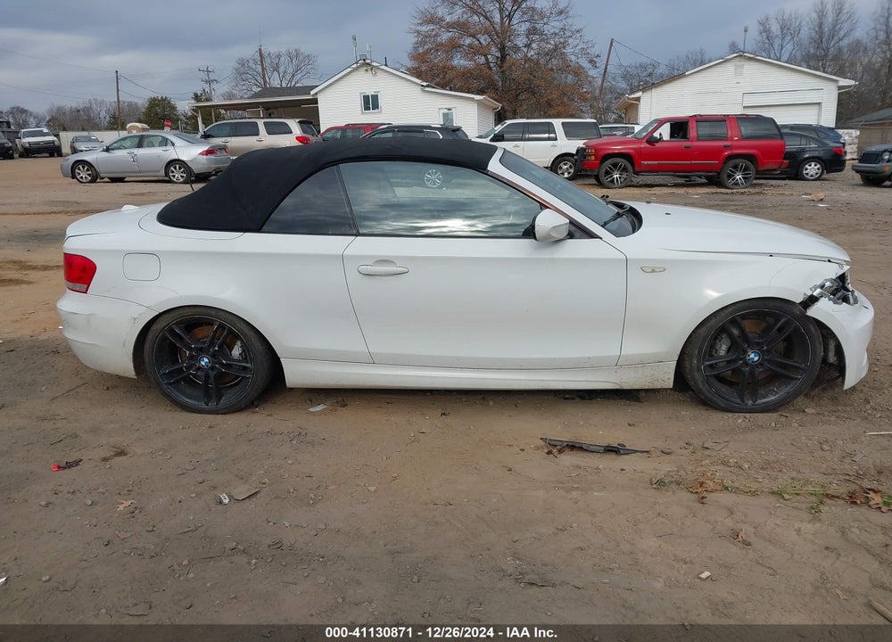 2013 BMW 135I VIN: WBAUN7C52DVM27107