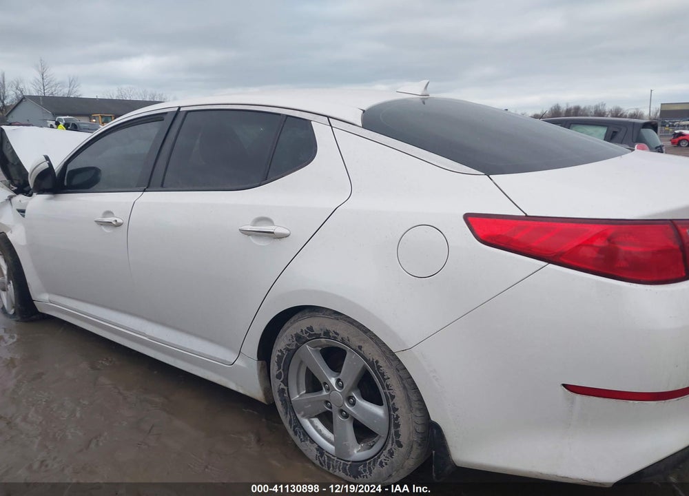 2015 KIA OPTIMA LX VIN: KNAGM4A74F5599113