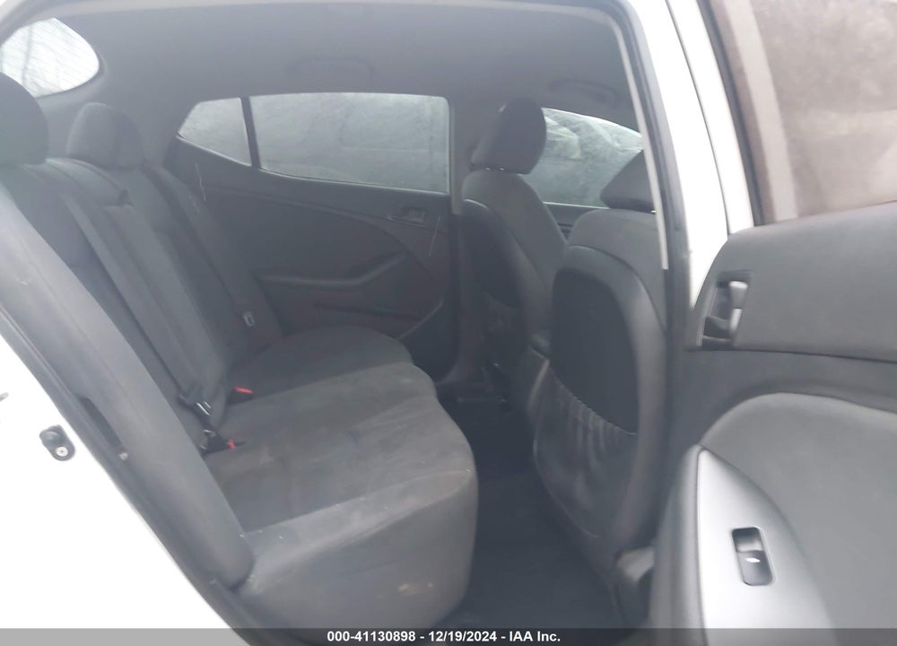 2015 KIA OPTIMA LX VIN: KNAGM4A74F5599113
