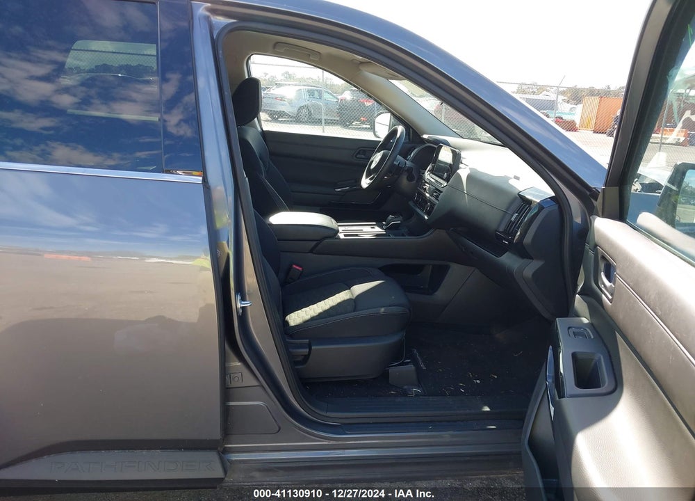 2023 NISSAN PATHFINDER S FWD VIN: 5N1DR3AA7PC230526