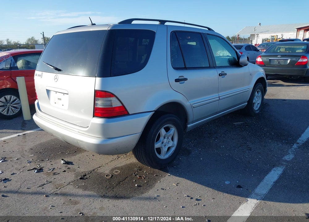 2001 MERCEDES-BENZ ML 320 VIN: 4JGAB54E11A285672