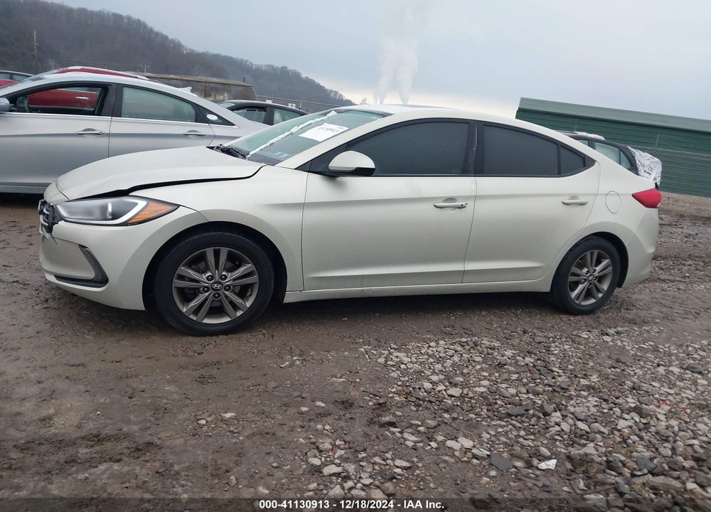 2018 HYUNDAI ELANTRA VALUE EDITION VIN: 5NPD84LF1JH390452