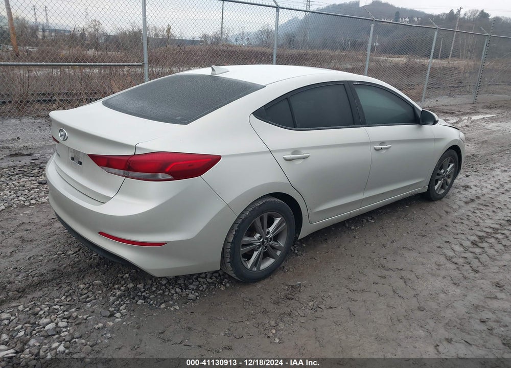 2018 HYUNDAI ELANTRA VALUE EDITION VIN: 5NPD84LF1JH390452