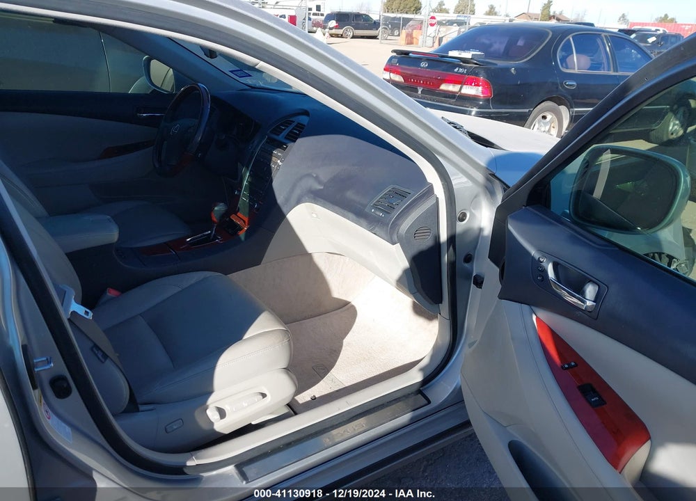 2007 LEXUS ES 350 VIN: JTHBJ46G872011407