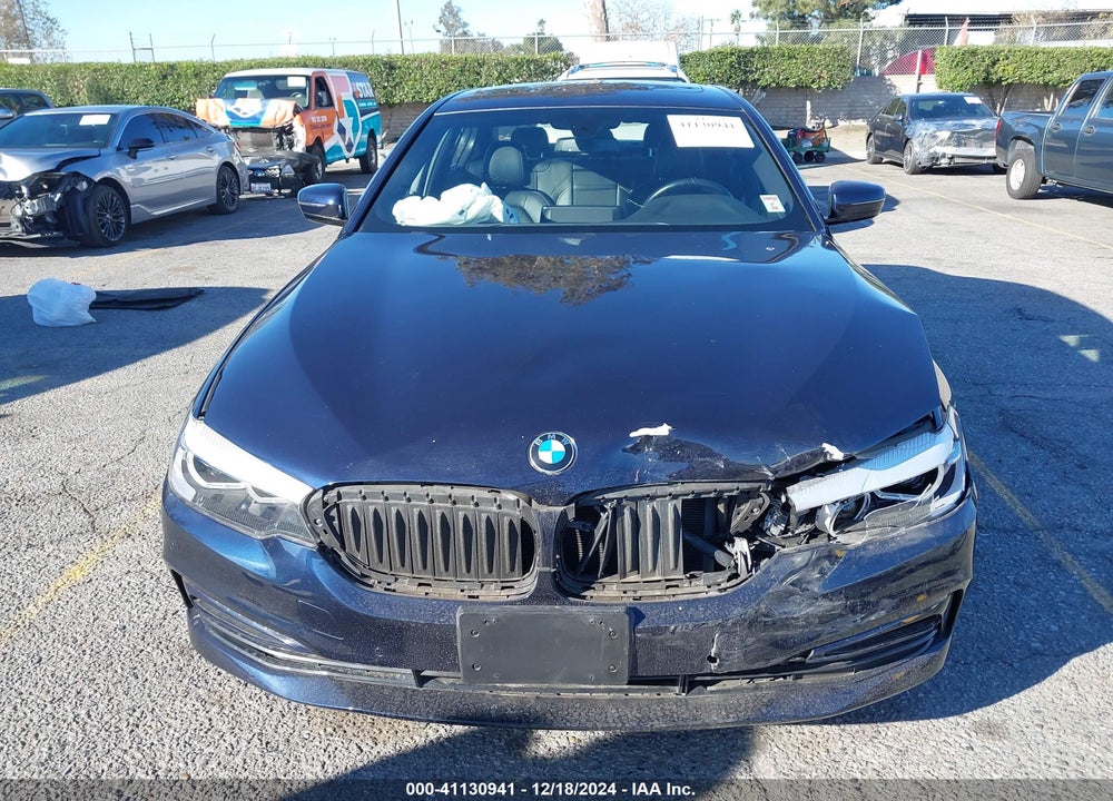 2018 BMW 540 VIN: WBAJE5C53JG918048