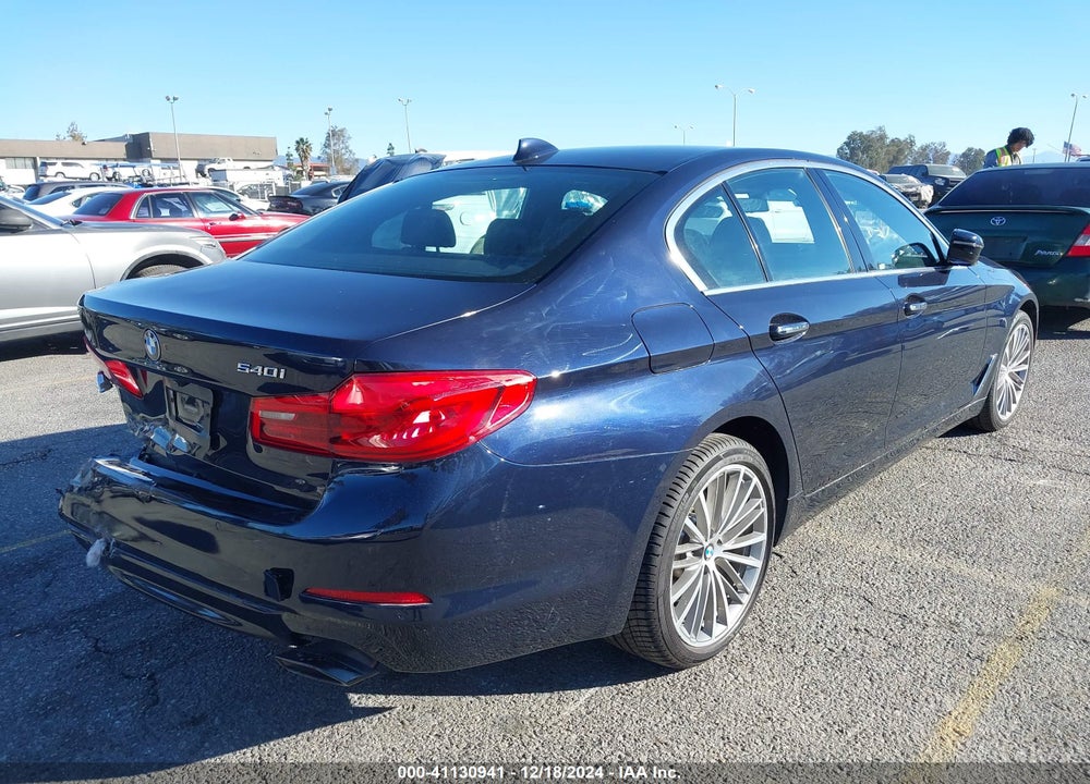 2018 BMW 540 VIN: WBAJE5C53JG918048