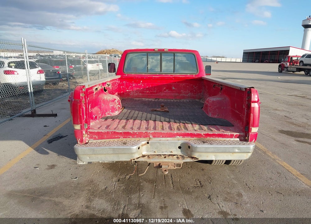 1997 FORD F-350 XL VIN: 1FTJW35F2VEC65644