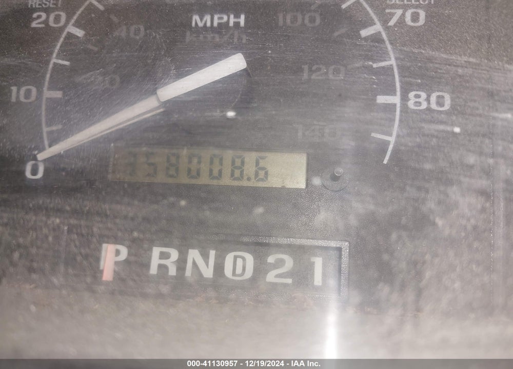 1997 FORD F-350 XL VIN: 1FTJW35F2VEC65644