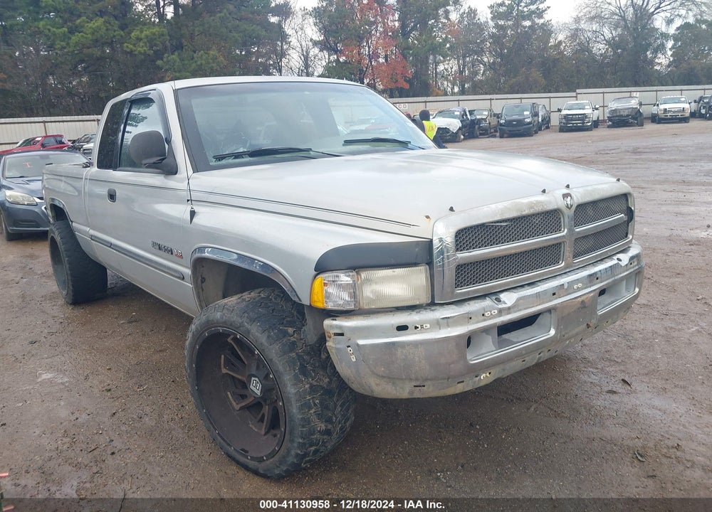 2001 DODGE RAM 1500 ST VIN: 3B7HC13Z71G207637