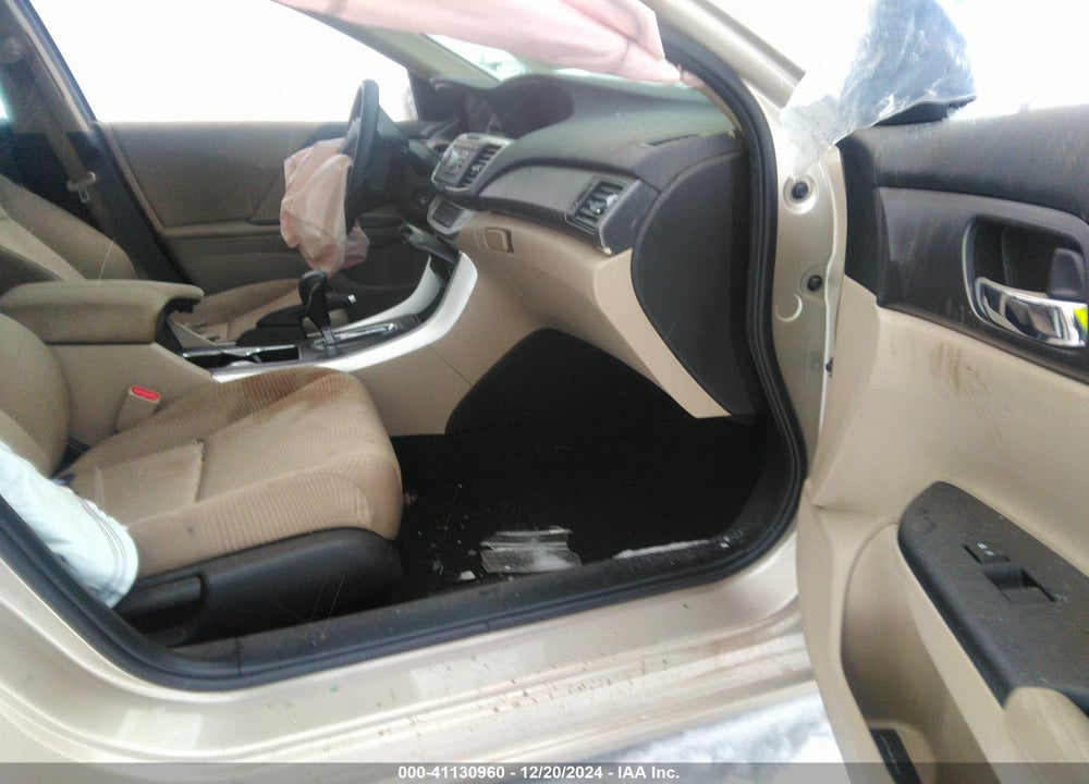 2015 HONDA ACCORD VIN: 1HGCR2F38FA163192