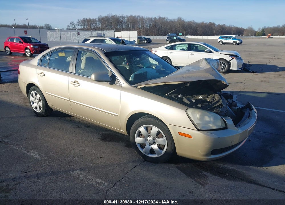 2007 KIA OPTIMA LX VIN: KNAGE123775122300