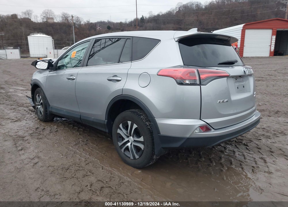 2018 TOYOTA RAV4 LE VIN: 2T3BFREV1JW789479