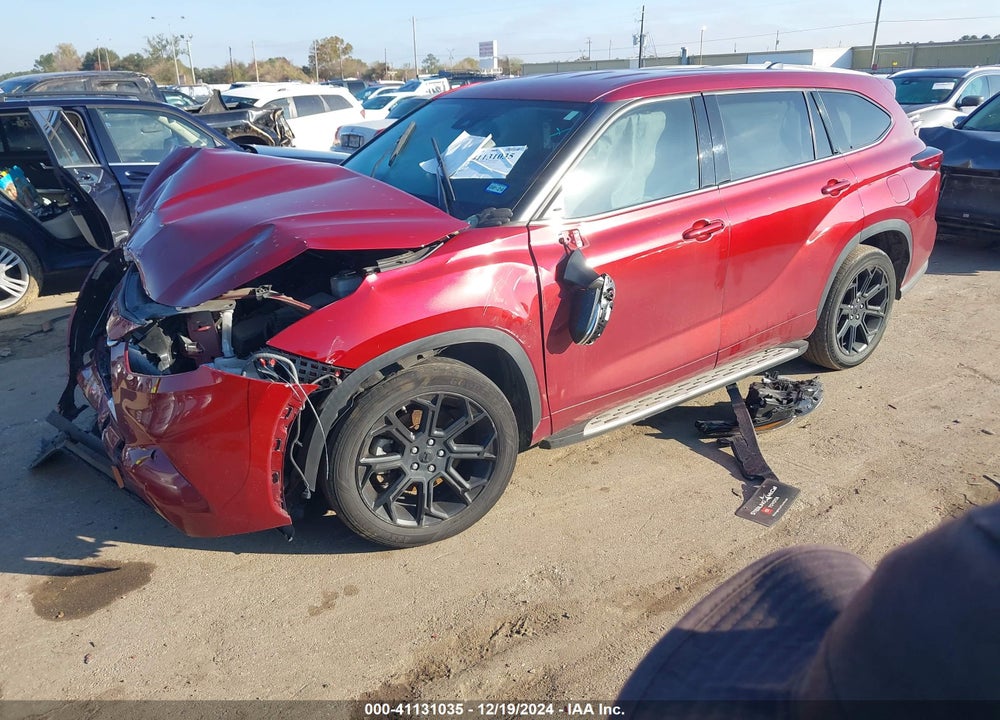 2022 TOYOTA HIGHLANDER LE VIN: 5TDZZRAH1NS132002