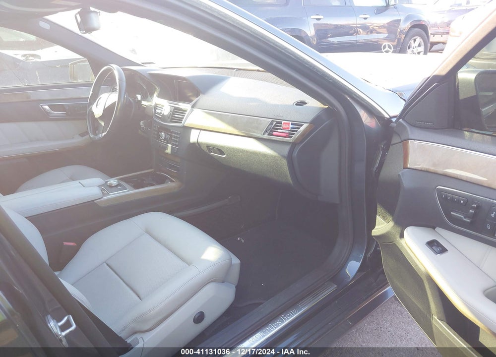 2011 MERCEDES-BENZ E 350 4MATIC VIN: WDDHF8HB0BA356571