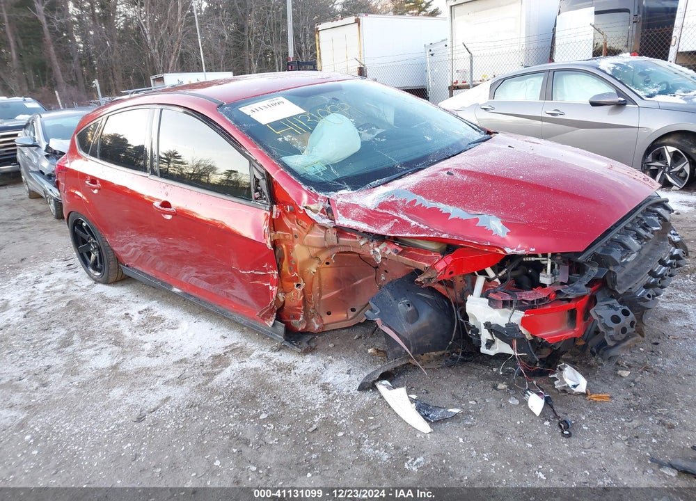 2018 FORD FOCUS SE VIN: 1FADP3K27JL316739