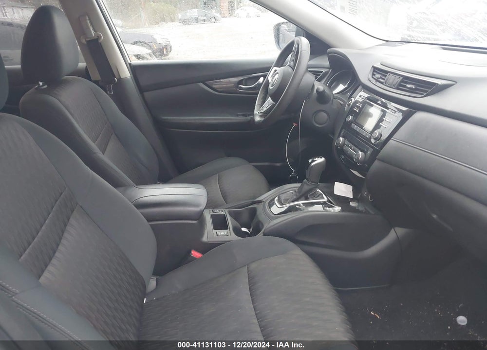 2017 NISSAN ROGUE SV VIN: 5N1AT2MT3HC758836