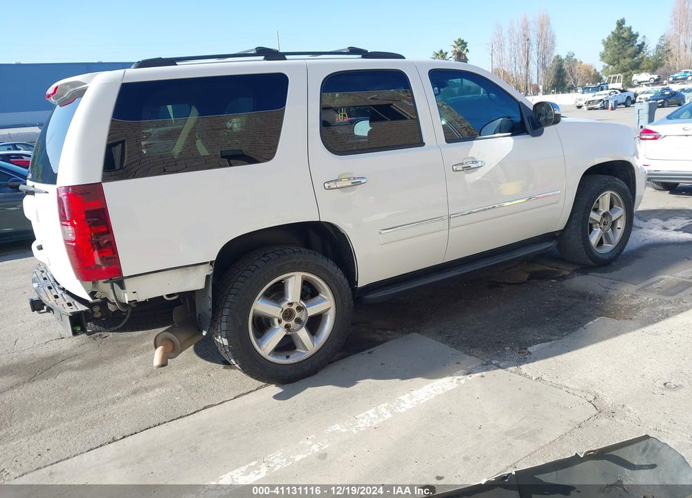 2009 CHEVROLET TAHOE LTZ VIN: 1GNFK33019R267780