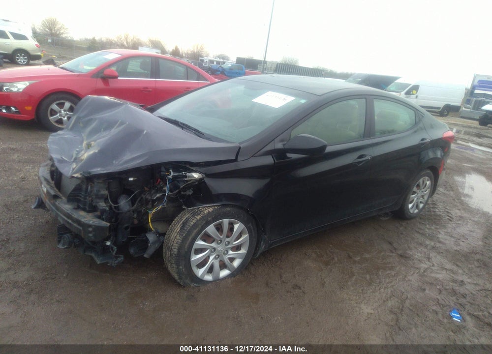 2013 HYUNDAI ELANTRA VIN: KMHDH4AE4DU486575