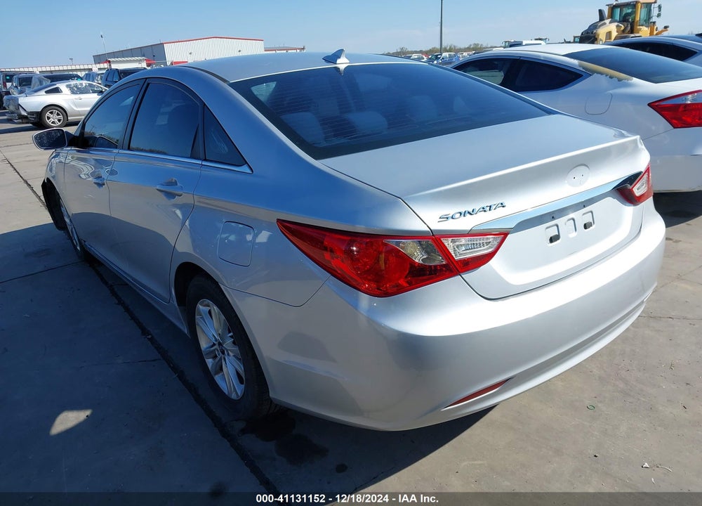 2013 HYUNDAI SONATA VIN: 5NPEB4AC8DH578405