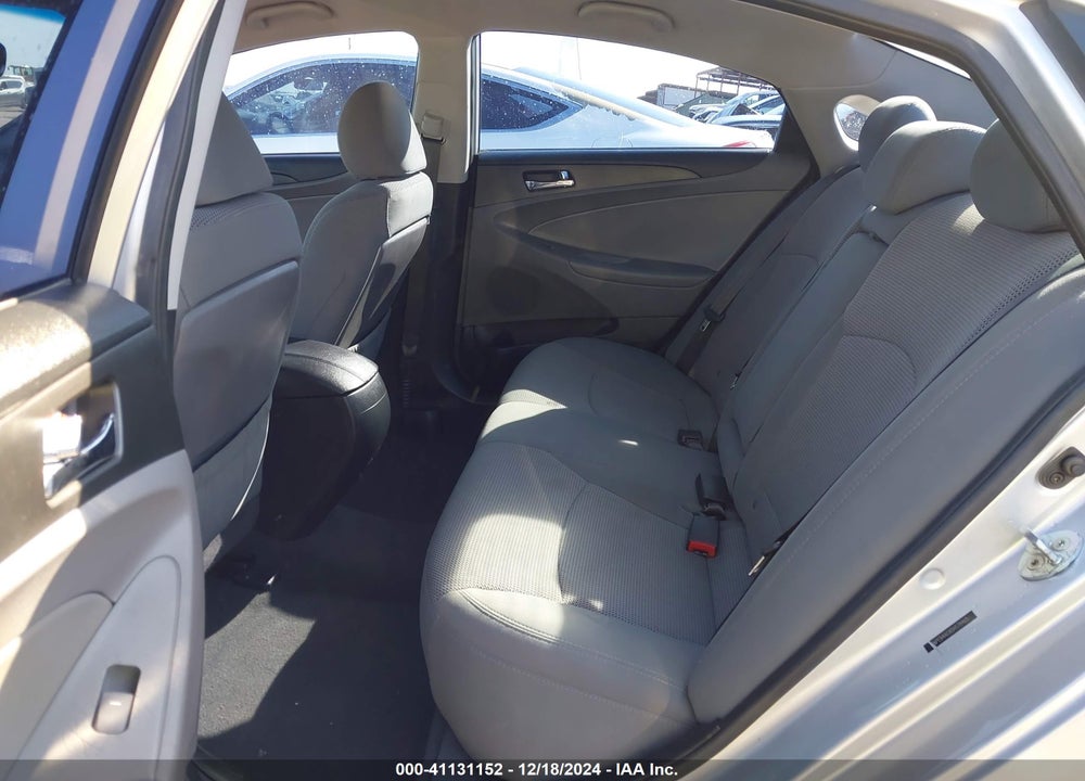 2013 HYUNDAI SONATA VIN: 5NPEB4AC8DH578405
