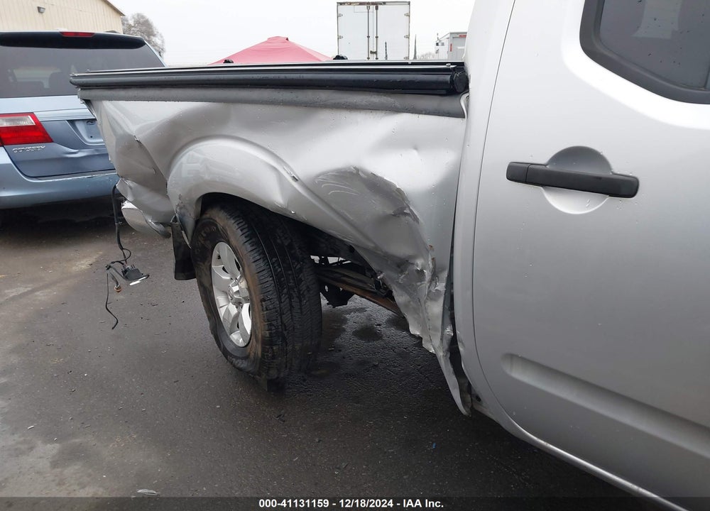 2010 NISSAN FRONTIER SE VIN: 1N6AD0FV7AC424137
