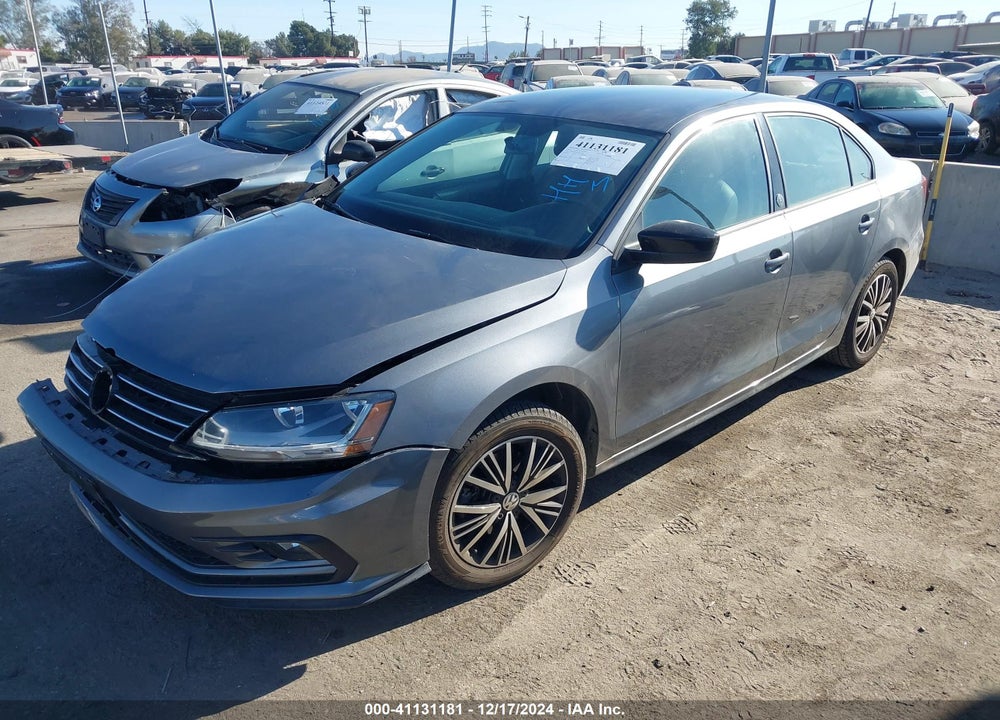 2018 VOLKSWAGEN JETTA 1.4T SE/1.4T WOLFSBURG EDITION VIN: 3VWDB7AJXJM211925
