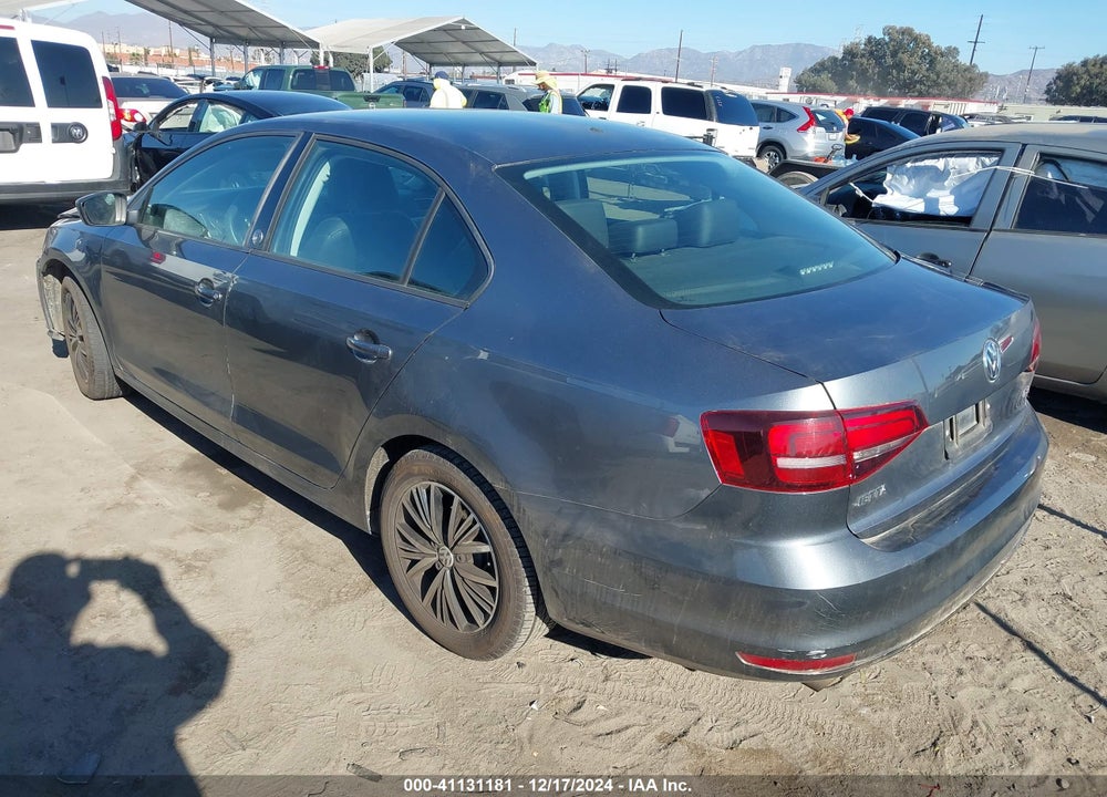 2018 VOLKSWAGEN JETTA 1.4T SE/1.4T WOLFSBURG EDITION VIN: 3VWDB7AJXJM211925