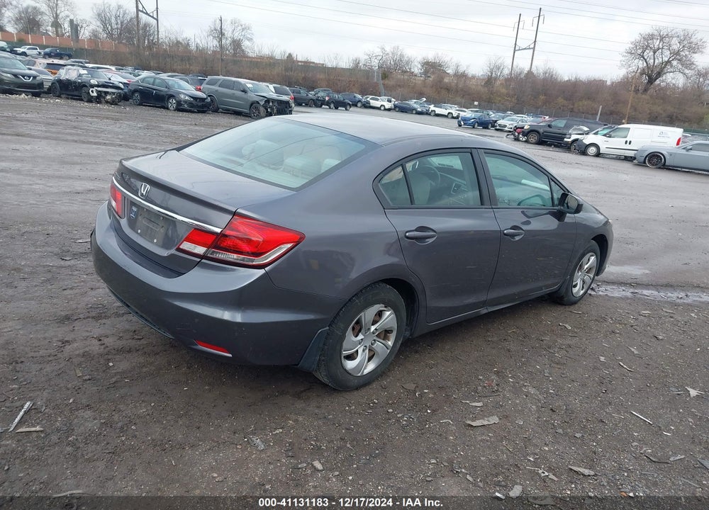 2015 HONDA CIVIC LX VIN: 19XFB2F5XFE271103
