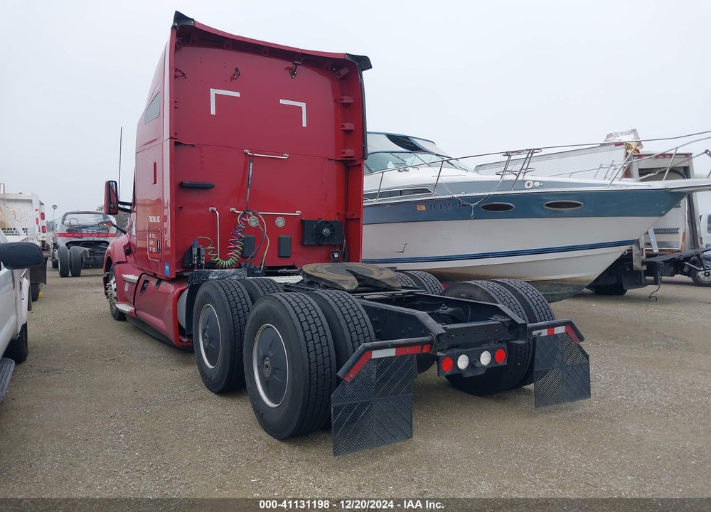 2018 KENWORTH T680 VIN: 1XKYDP9X8JJ135548