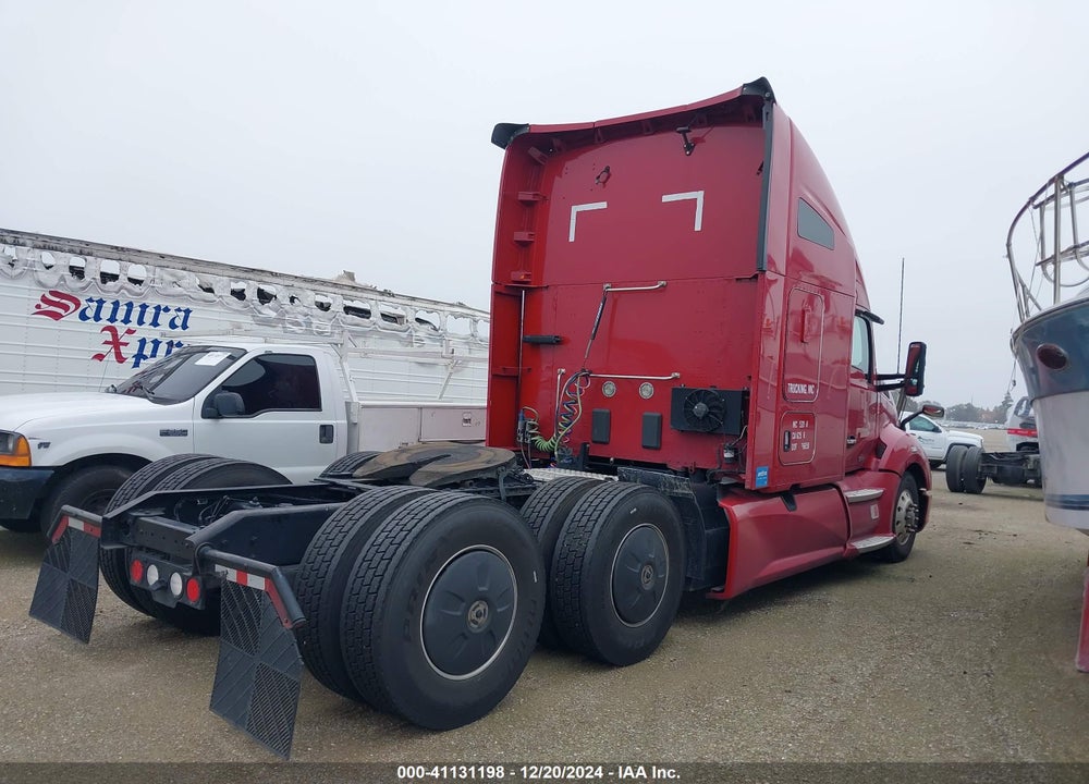2018 KENWORTH T680 VIN: 1XKYDP9X8JJ135548