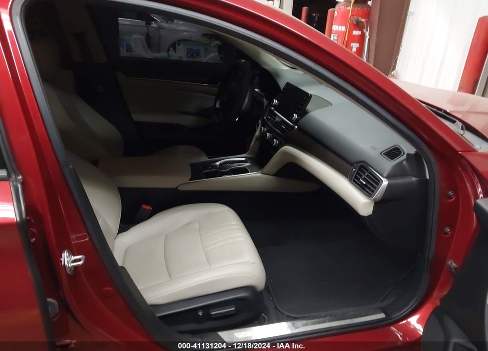 2021 HONDA ACCORD HYBRID TOURING VIN: 1HGCV3F98MA021797