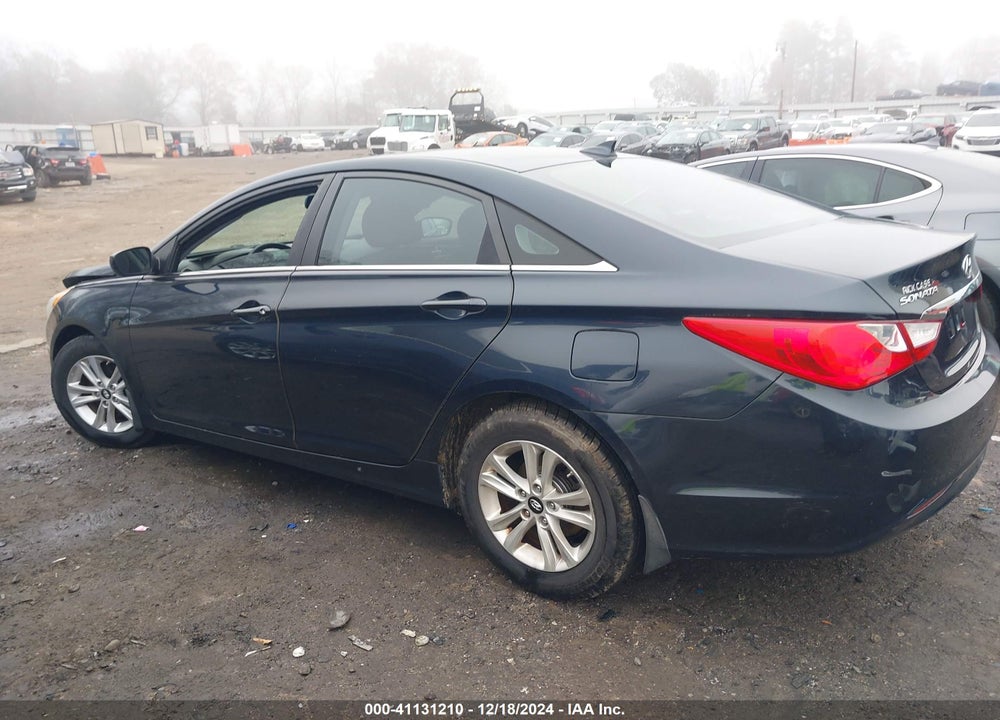 2012 HYUNDAI SONATA GLS VIN: 5NPEB4AC2CH494806