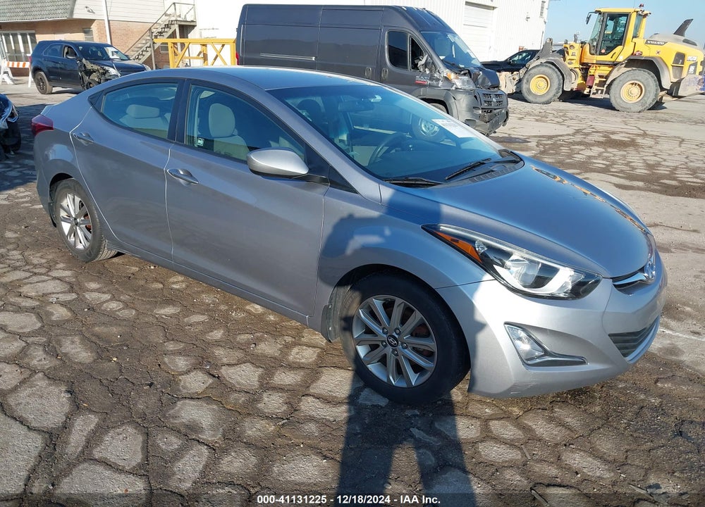 2015 HYUNDAI ELANTRA SE VIN: 5NPDH4AE5FH633567