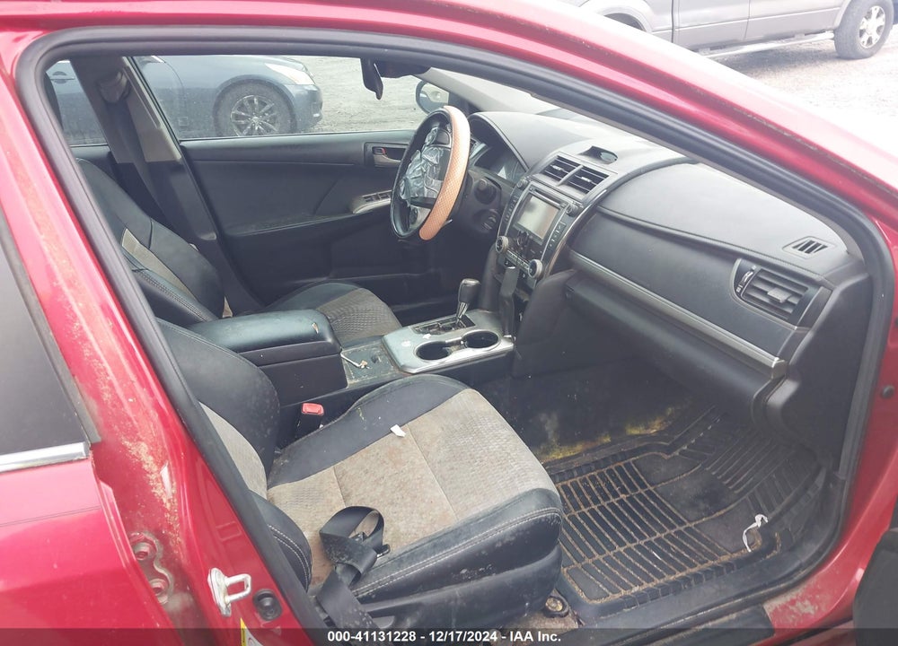 2013 TOYOTA CAMRY SE VIN: 4T1BF1FK6DU695231