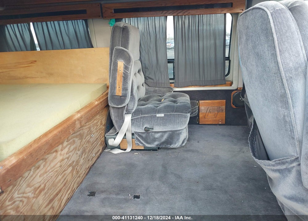 1994 DODGE RAM VAN B250 VIN: 2B6HB21Y5RK558357
